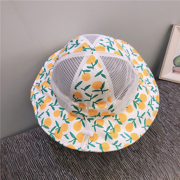 Laste tekstiilist müts võrkvõrguga