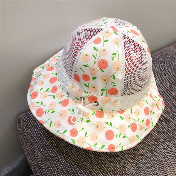 Laste tekstiilist müts võrkvõrguga