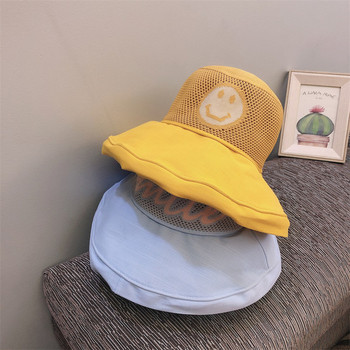 Детска шапка тип рибарска с бродерия