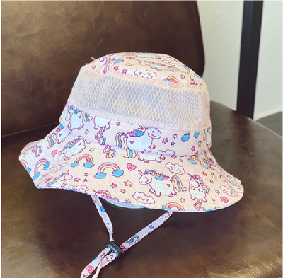 Võrgusilmaosaga laste kalamüts