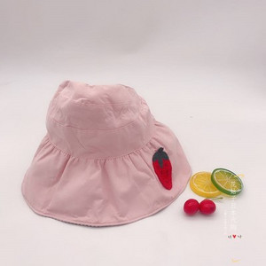 Lipsude ja 3D-rakendusega laste kalamüts