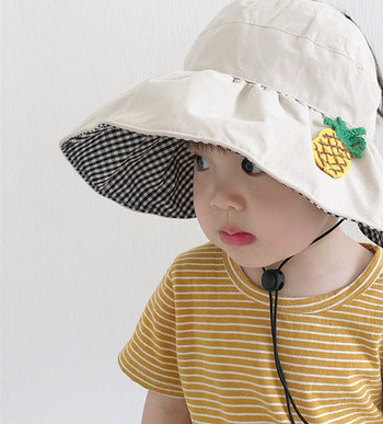 Детска шапка тип рибарска с връзки и 3D апликация