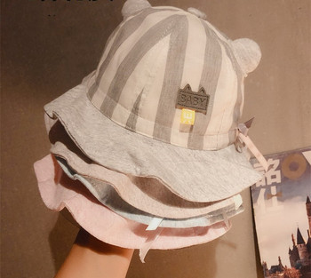 Бебешка текстилна шапка с връзки