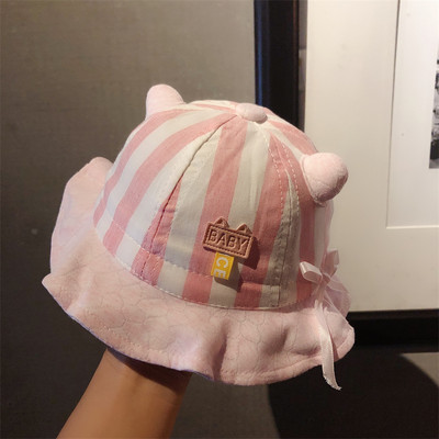 Beebi tekstiilist lipsudega müts