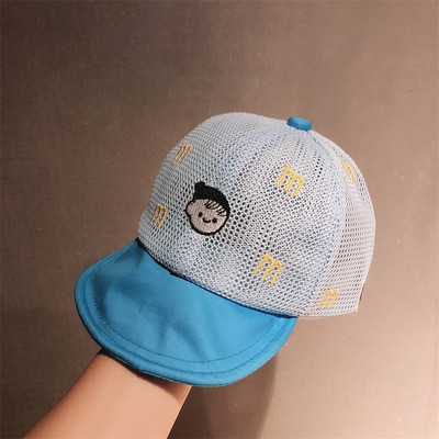 Võrgust valmistatud laste pesapallimüts