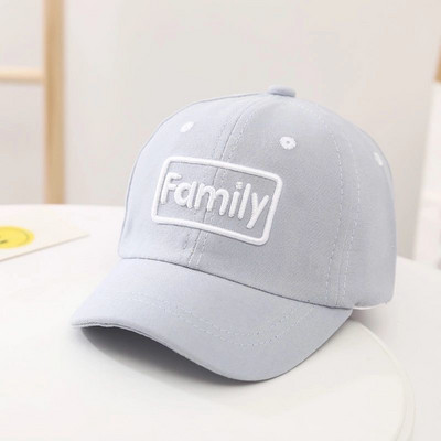 Tikitud pealdisega laste pesapallimüts