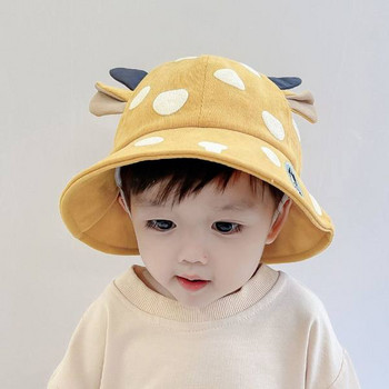 Детска шапка с животински принт и 3D елементи 