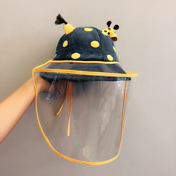 Детска шапка от рипсено кадифе с 3D елемент