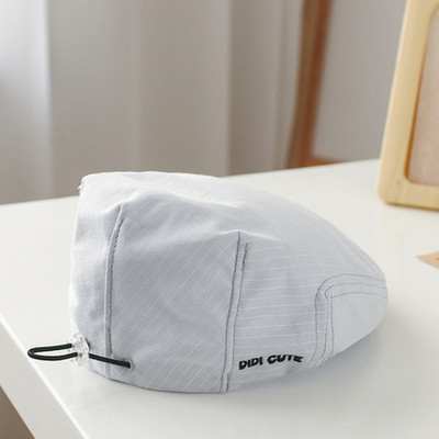 Bērnu beretes tipa cepure ar izšūtu uzrakstu