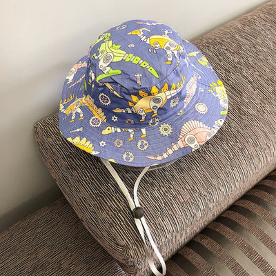 Värvirakendusega suvine lastemüts - kaks mudelit