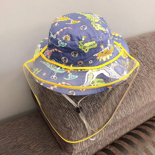 Värvirakendusega suvine lastemüts - kaks mudelit