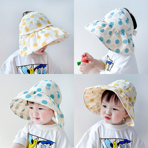 Ljetna dječja kapa na točkice za djevojčice