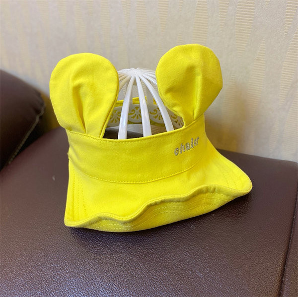 Tekstiilist kõrvadega lastevisiir