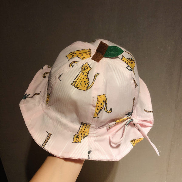 Igapäevane lastemüts lipsudega