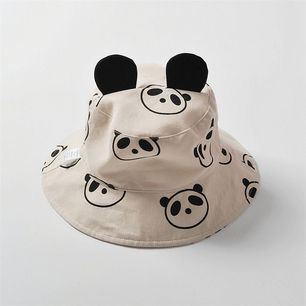 Pandaaplikatsiooniga lastemüts