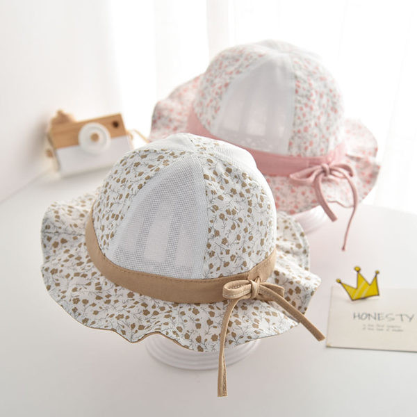 Lillemotiivide ja paelaga võrkkangast lastemüts