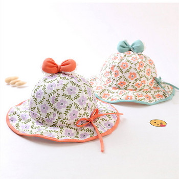 Детска модерна шапка за момичета с флорални мотиви и панделка 