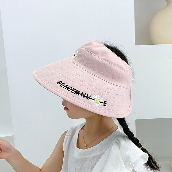 Visiiri ja tikandiga lastemüts tüdrukutele