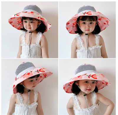 Suure ääre ja paelaga suvine tüdrukumüts