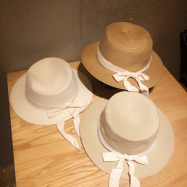 Laste suvine õlgkübar paelaga