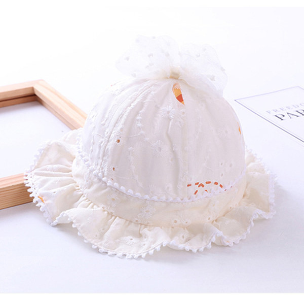 Beebi suvine müts tülli paelaga