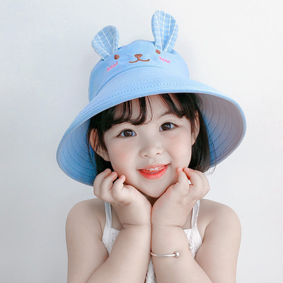 Novi model dječje kape za sunčanje sa 3D elementom