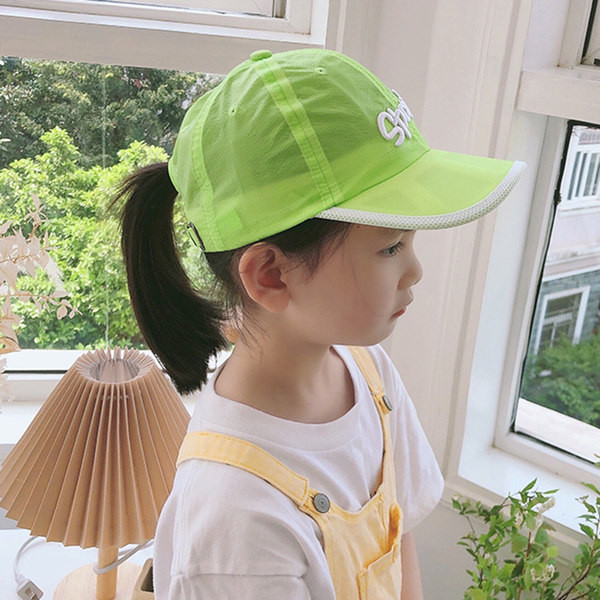 Kiiresti kuivavast kangast suvine päikesekaitsemüts