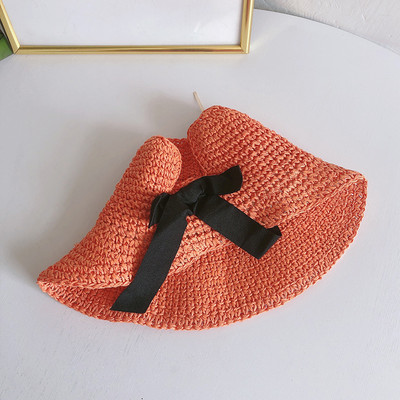 Laste kootud paelaga müts tüdrukutele