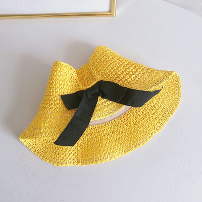 Laste kootud paelaga müts tüdrukutele