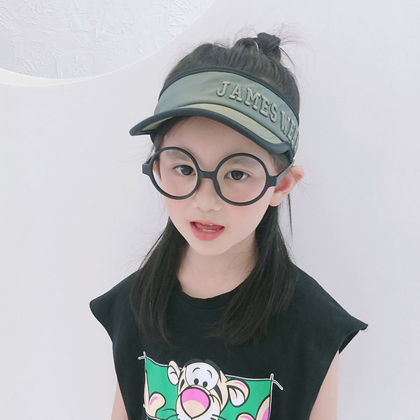 Παιδικό καπέλο - γείσο με επιγραφή