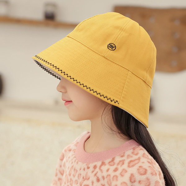 Tekstiilist kalamüts mitmes värvitoonis