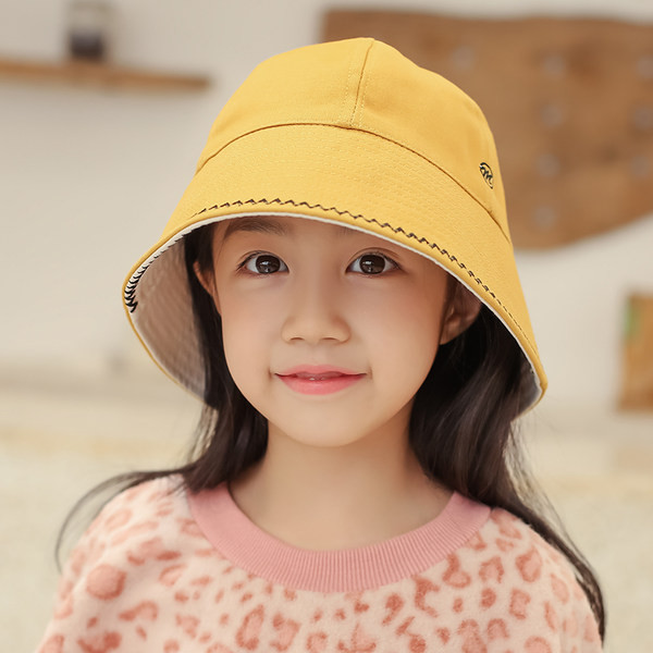 Tekstiilist kalamüts mitmes värvitoonis