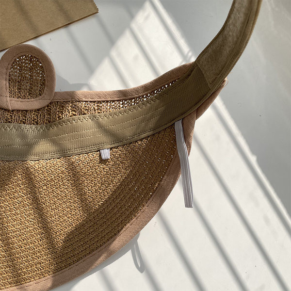 Dječji slamnati šešir s ušima i šilterom