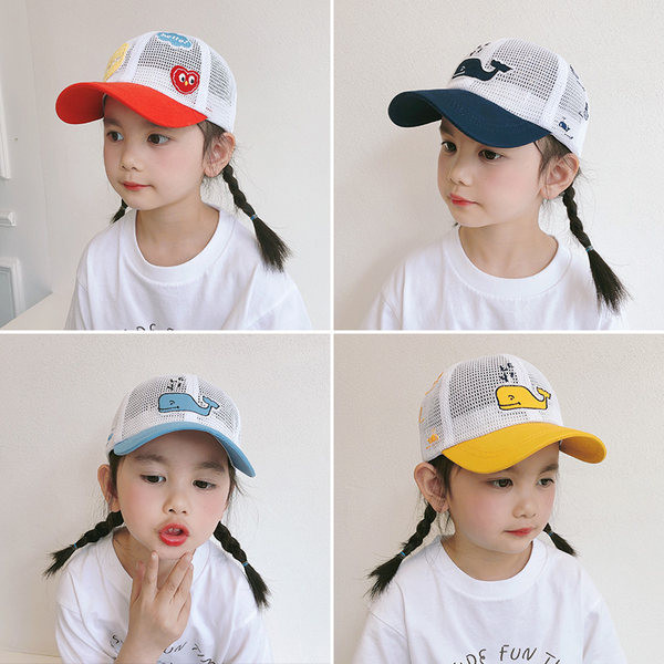 Παιδικό διχτυωτό καπέλο με γείσο και απλικέ