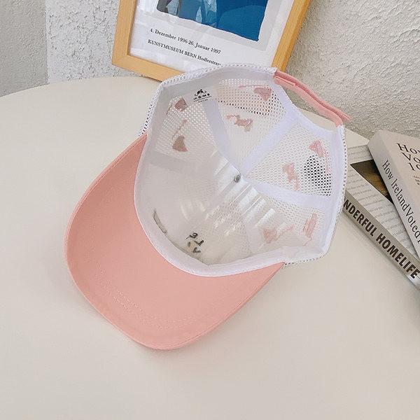 Παιδικό διχτυωτό καπέλο με γείσο και απλικέ