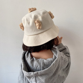 Детска текстилна шапка с 3D елементи
