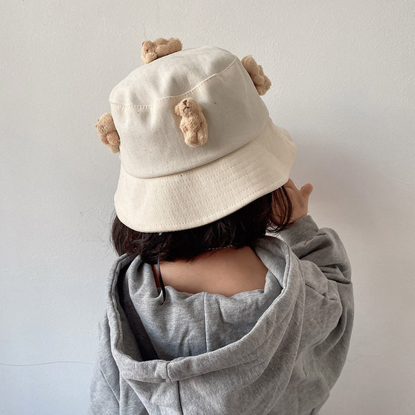 Vaikiška tekstilinė kepurė su 3D elementais