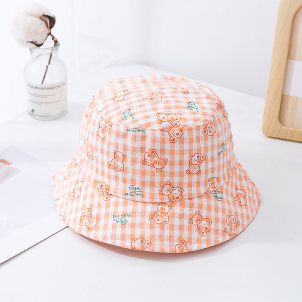 Laste müts tüüpi idiotka aplikatsiooniga