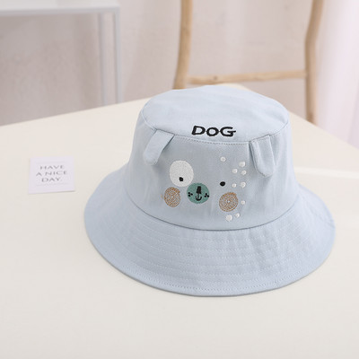 Värvilise tikandiga laste kalamüts