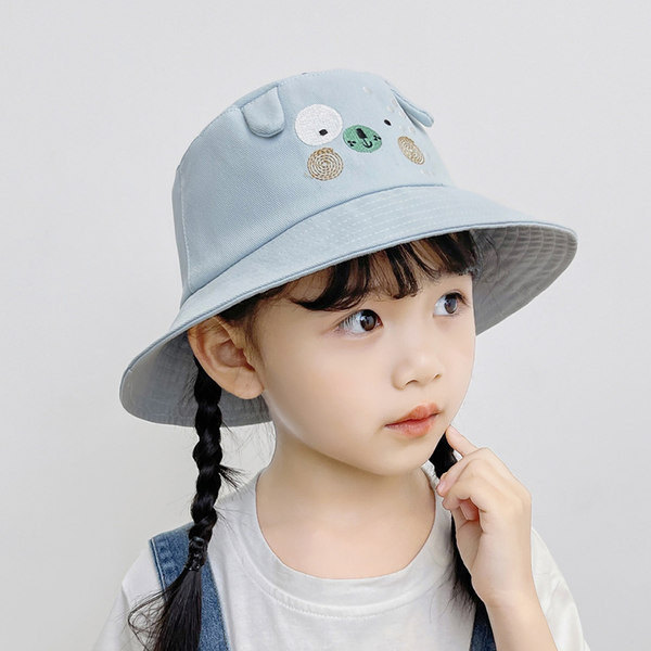 Värvilise tikandiga laste kalamüts