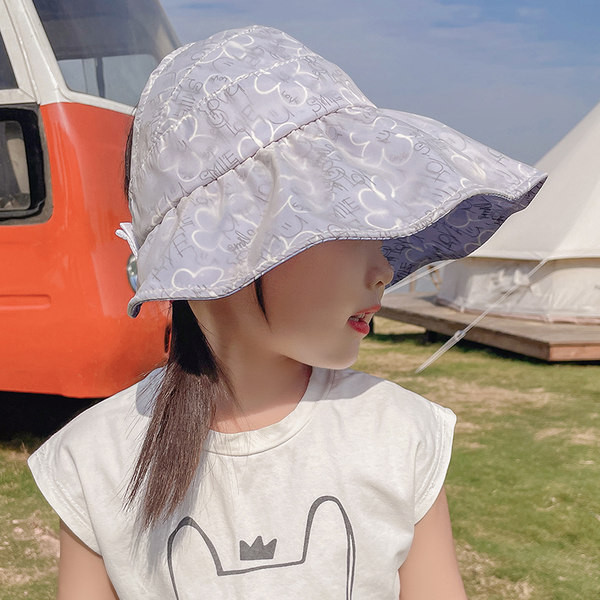 Παιδικό υφασμάτινο καπέλο για το καλοκαίρι