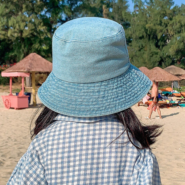 Laste värvilise tikandiga teksamüts