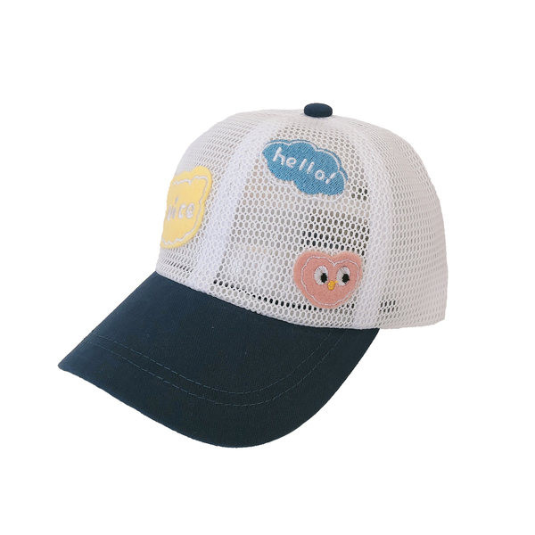 Laste võrkmüts visiiri ja embleemiga