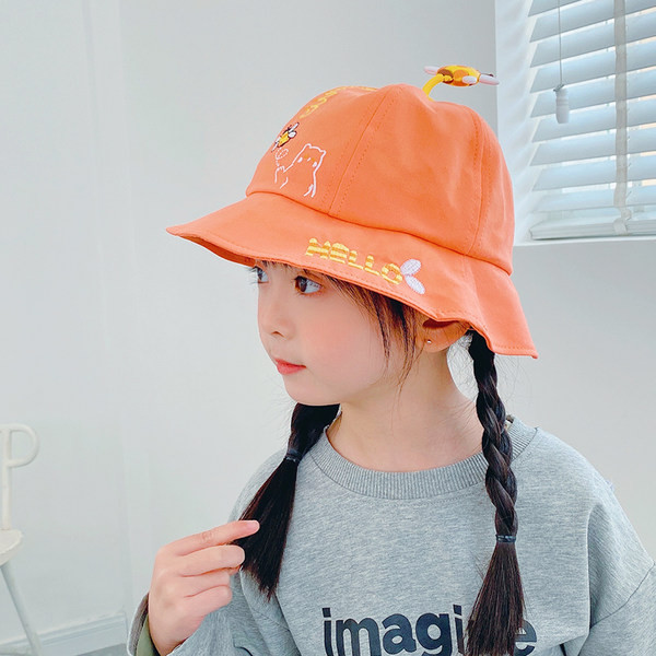 Παιδικό καπέλο  με κέντημα για κορίτσια