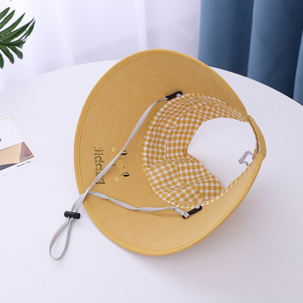 Casual καπέλο με επιγραφή και τρισδιάστατα στοιχεία για κορίτσια