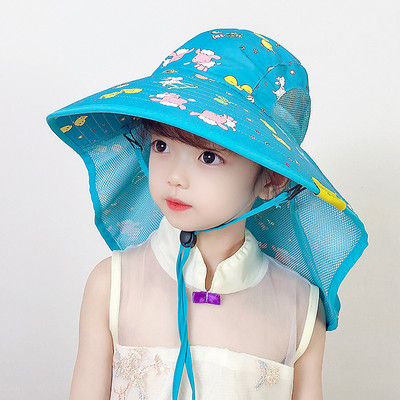 Narmaste ja lipsudega lastemüts-tüdrukutele