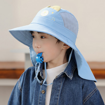 3D-elemendiga vabaaja suvine müts