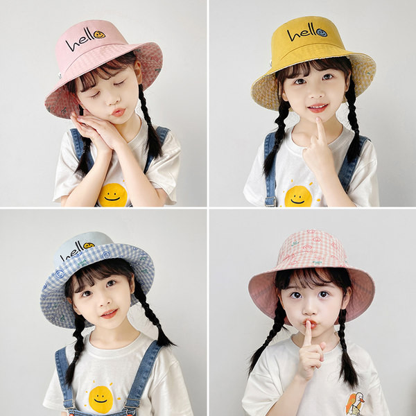 Καθημερινό παιδικό καπέλο με κεντητή επιγραφή