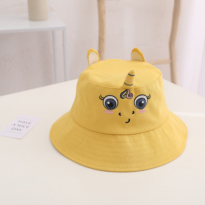 Ükssarviku aplikatsiooniga laste kalamüts