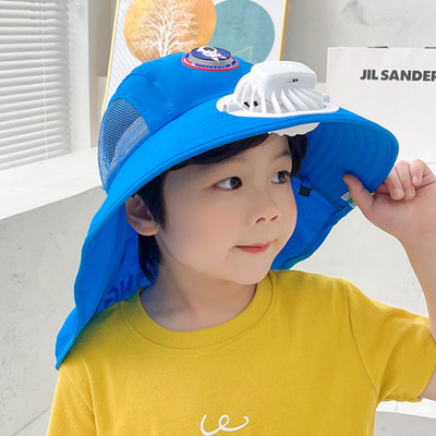 Lastemüts narmaste ja lehvikuga